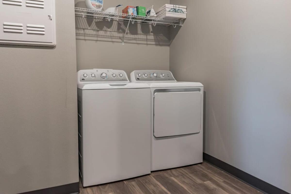 Spacious 2br Patio Near Iowa State * Ames